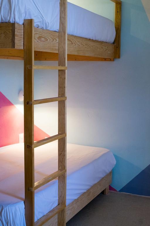 Casa Corazon De Melon Hostel Плая дел Кармен Екстериор снимка