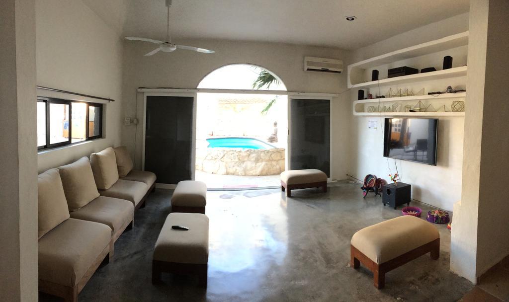 Casa Corazon De Melon Hostel Плая дел Кармен Екстериор снимка