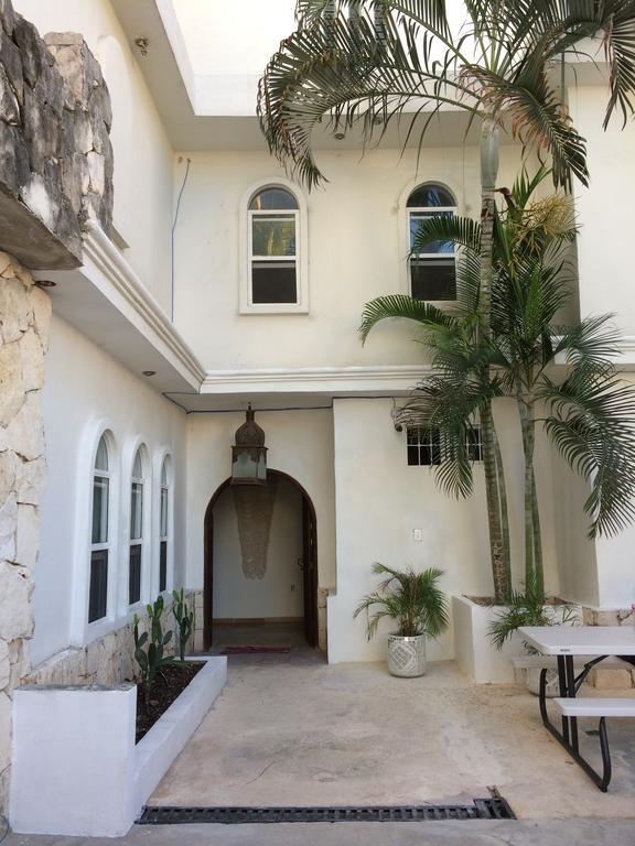 Casa Corazon De Melon Hostel Плая дел Кармен Екстериор снимка